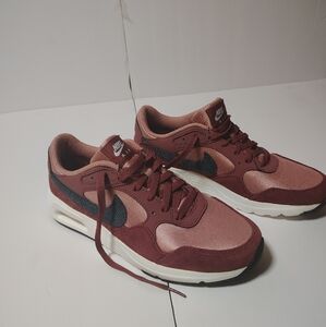 Nike Air Max SC SE Women's  Sneakers Size 9.5